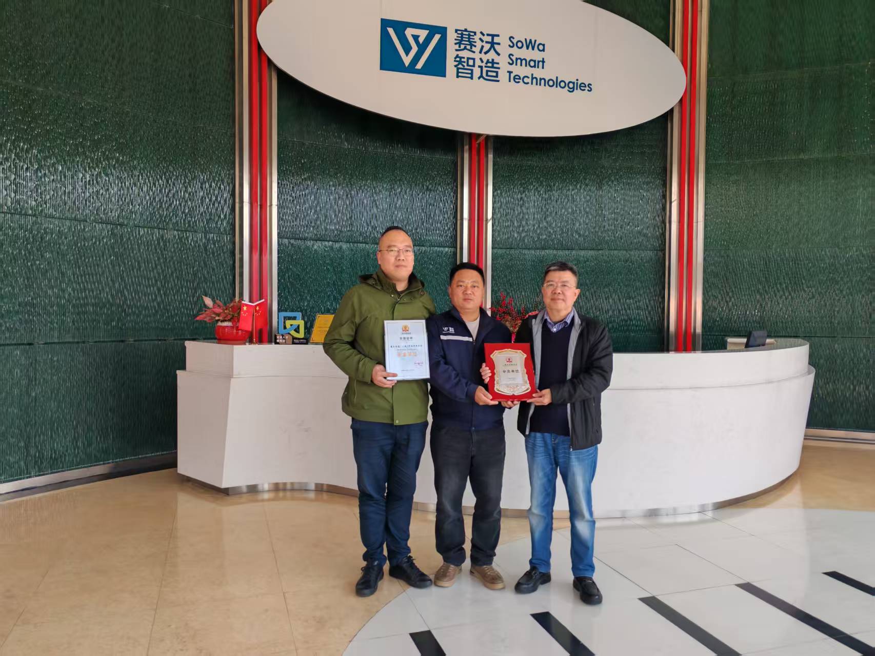 1764557605366640.jpg 1764557605366640.jpg