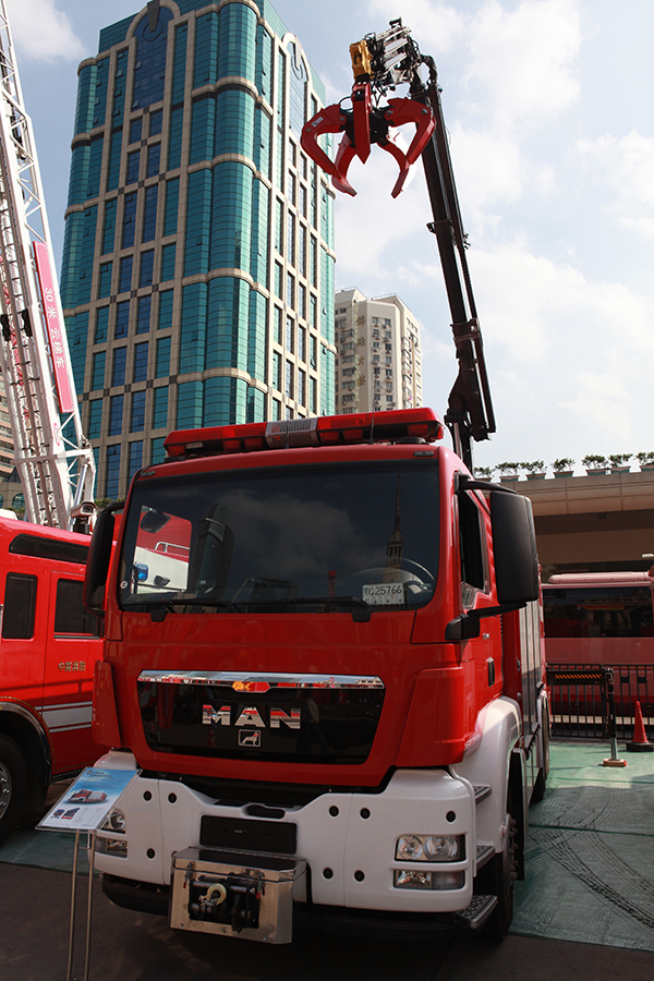 新装备 - 上海市消防协会网